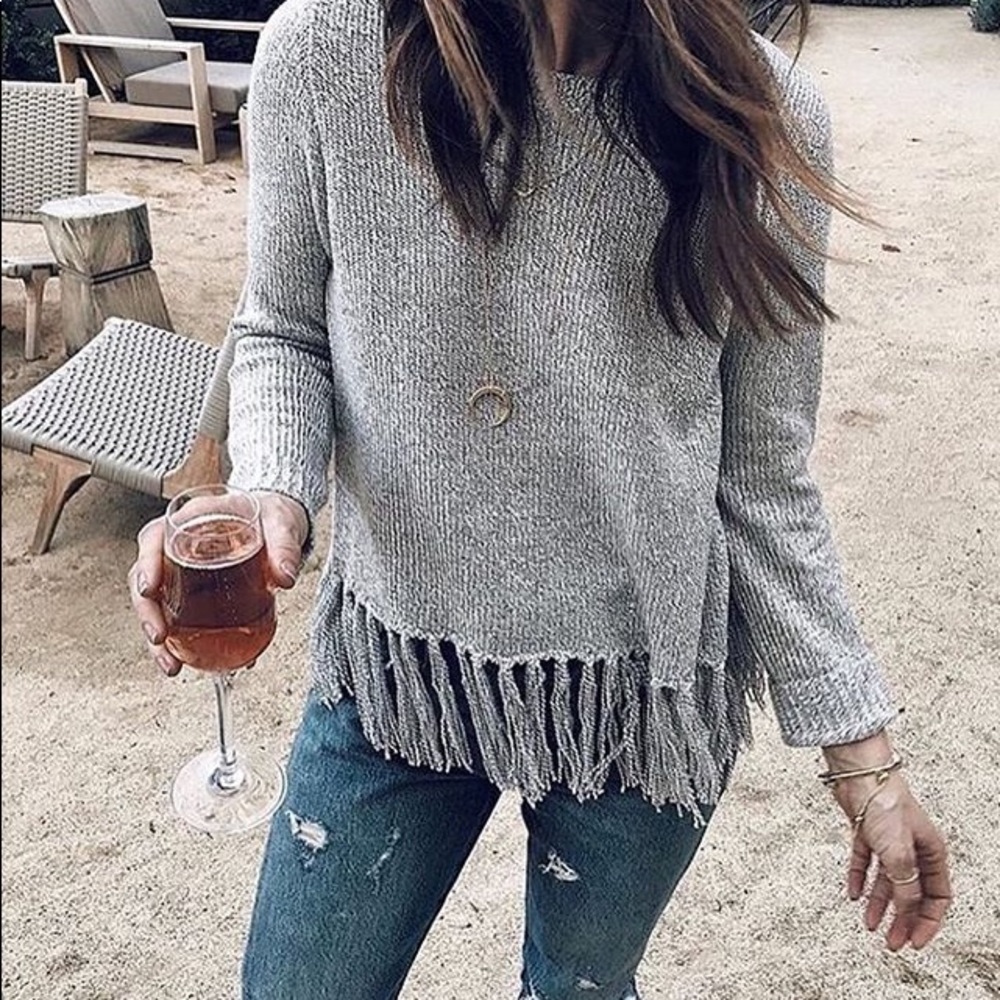 BB DAKOTA | Jeraldine Fringe Sweater Size M
